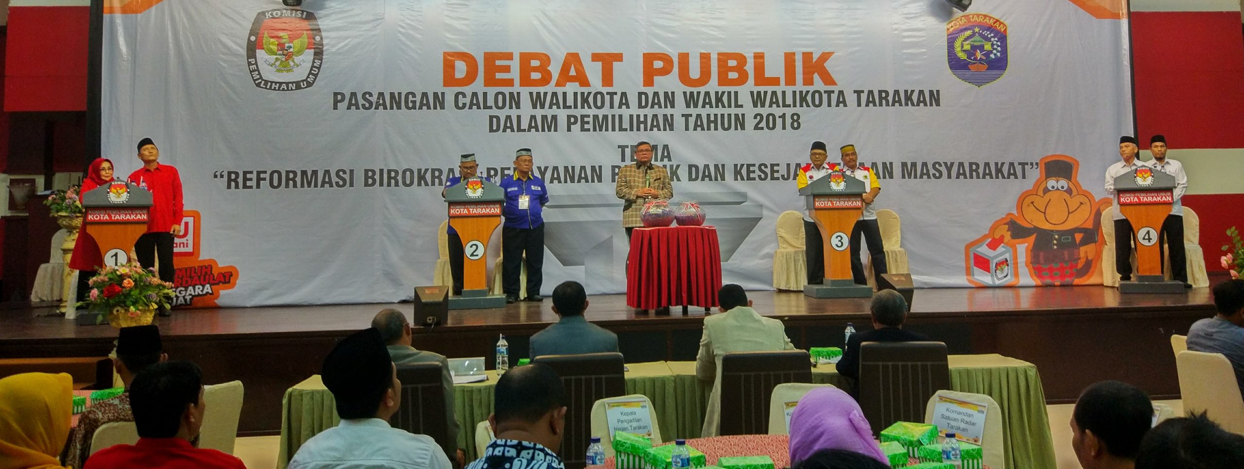 Debat Kandidat Publik Calon Walikota dan Wakil Walikota Tarakan Dianggap Tidak Memberikan Jawaban yang Memuaskan Serta Mengenyampingkan Elemen Pemuda dan Mahasiswa