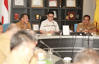Gubernur Pertegas Aturan Penggunaan Barang dan Aset