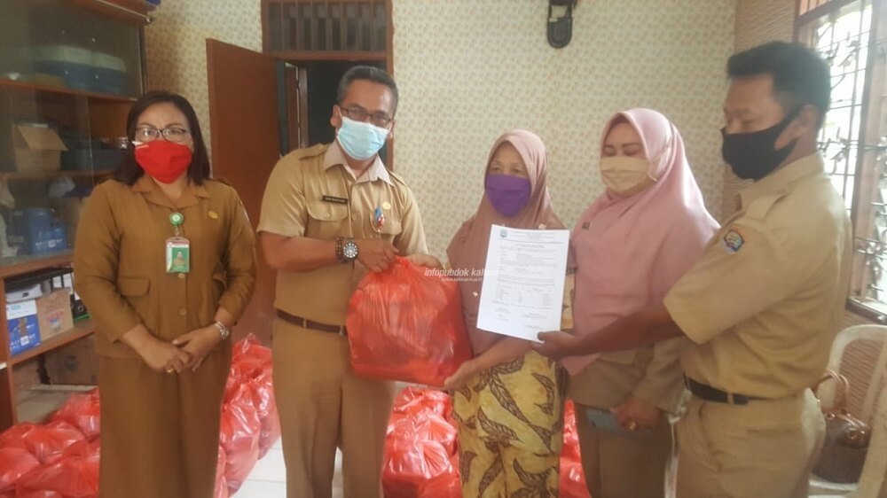 Bansos Sembako untuk Warga Terdampak Covid-19