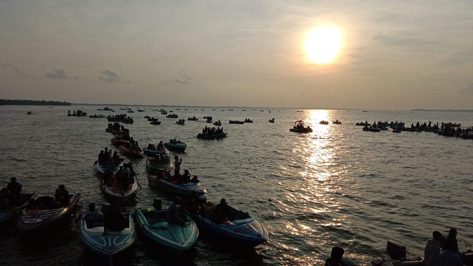 Animo Masyarakat Tinggi, IPSS Race Boat Cup I Kaltara Berhasil Menghibur Warga Tarakan