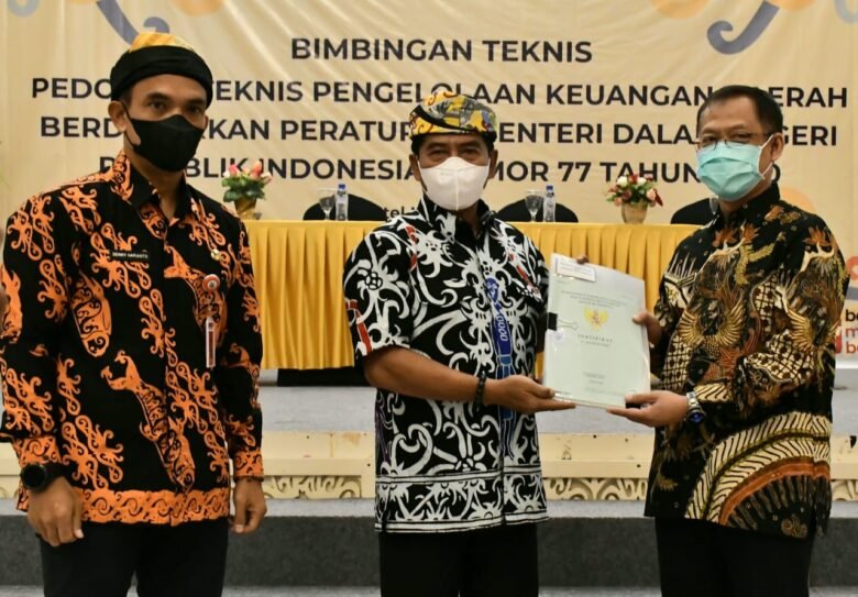 Buka Bimtek Pengelolaan Keuangan Daerah, Gubernur Harap Segera Diimplementasikan