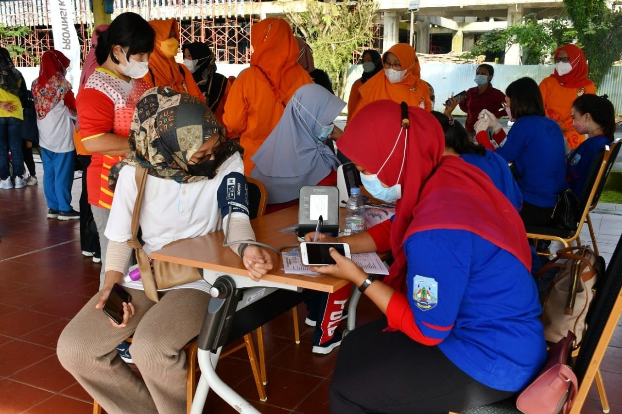 DWP Kaltara Peringati HUT Dharma Wanita dengan Aksi Sosial