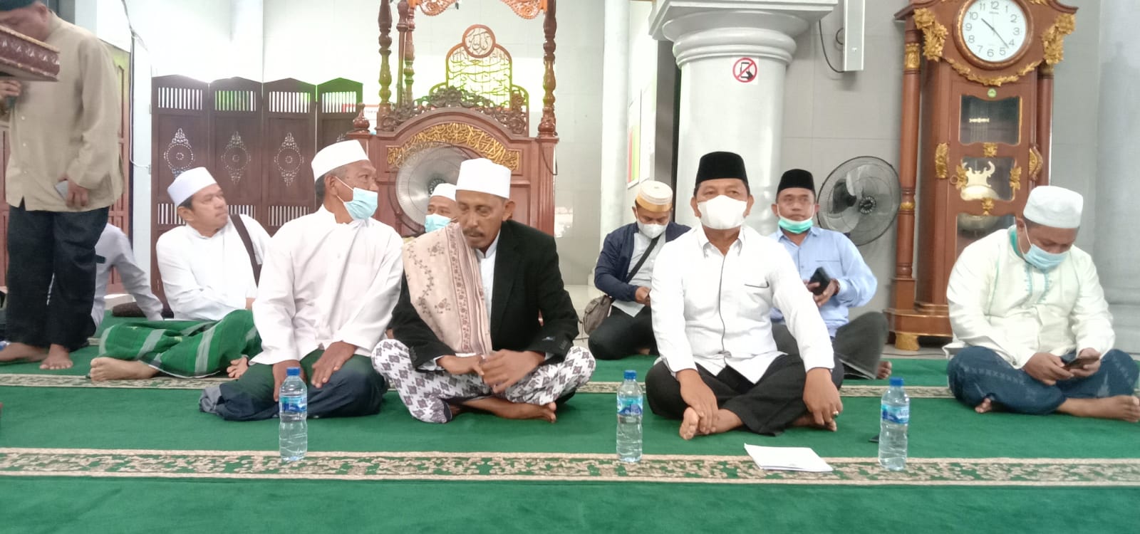 Wabup Hanafiah Hadiri Tabliq Akbar dan Istighosah dalam rangka memperingati Isra’Mi’raj Nabi Muhammad SAW 1443 H Gelaran Majelis Dzikir Al Inabah