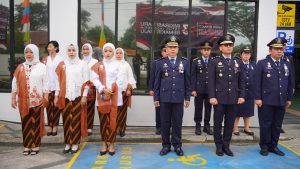Upacara peringatan Hari Bhakti ke 73 di Kantor Halaman Imigrasi Tarakan pada Kamis, 26 Januari 2023. (ist)