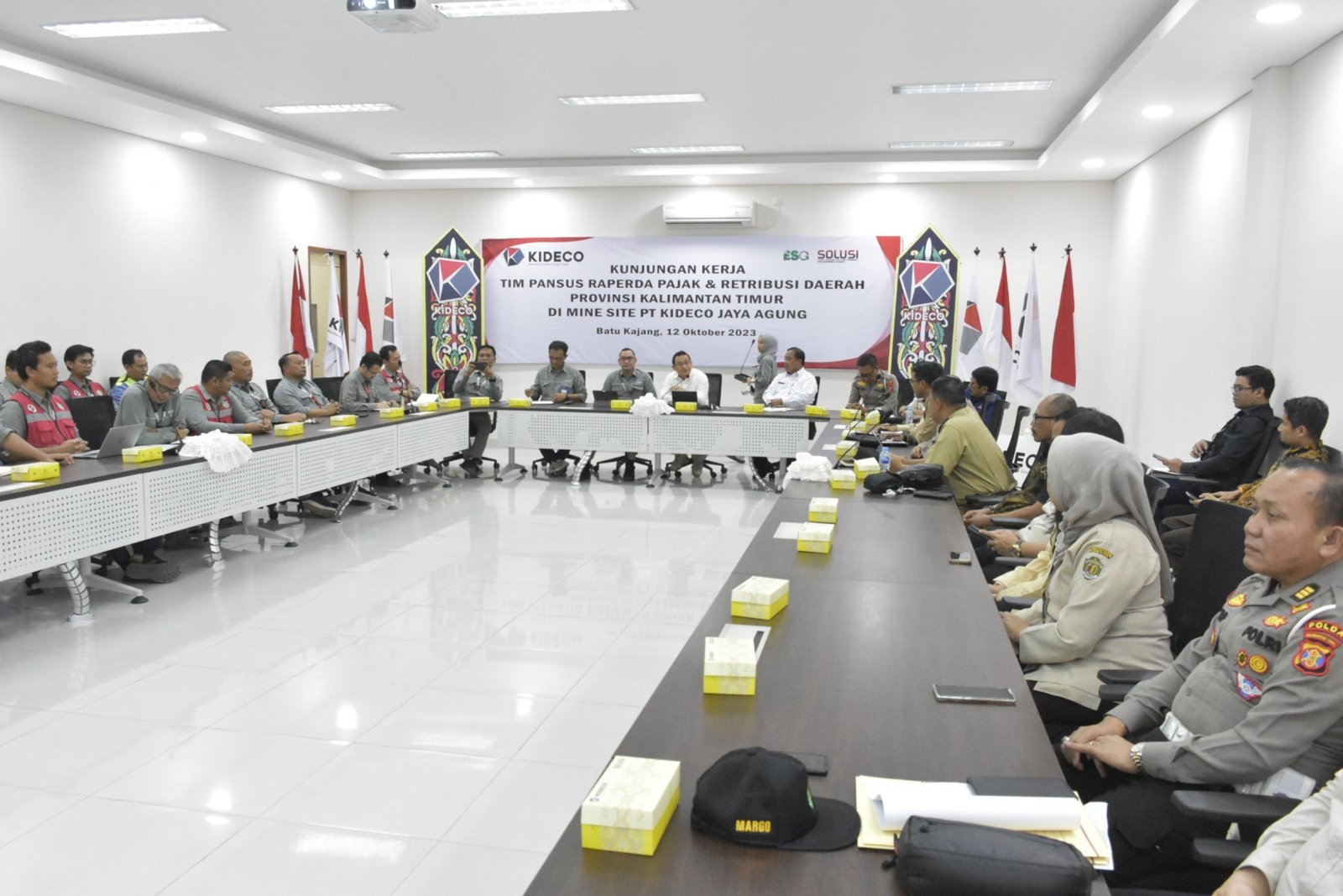 Kunjungi PT Kideco Jaya Agung, Lakukan Pendataan Nopol Kendaraan Operasional Perusahaan, Alat Berat dan TKA