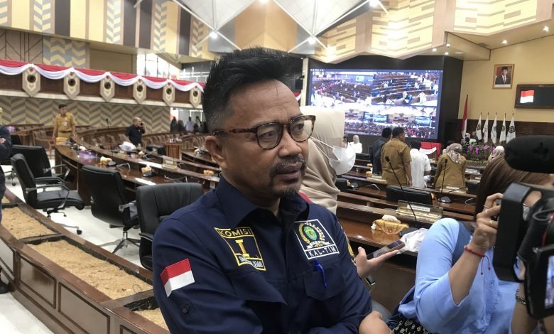 Dinilai Menghambat Penyaluran Bantuan, Ketua Komisi I Dorong Revisi Pergub No. 49
