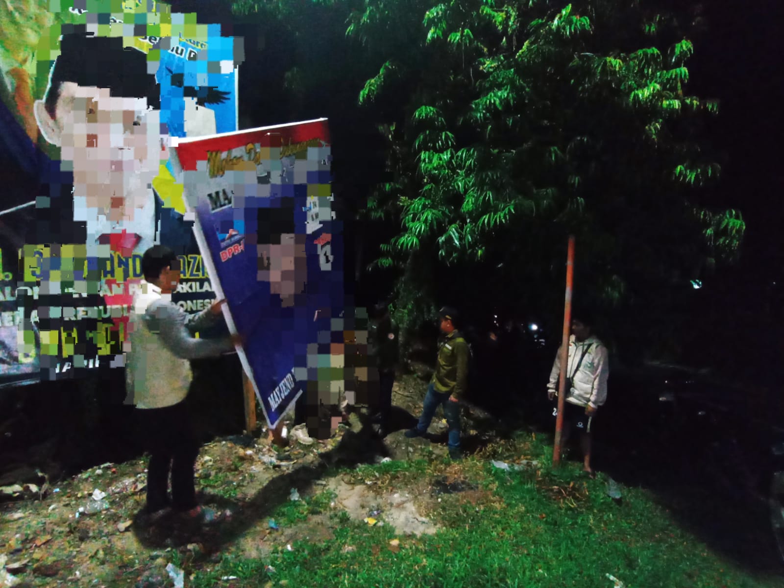 Bawaslu Tarakan “bersih-bersih” Alat Peraga Kampanye Bacaleg