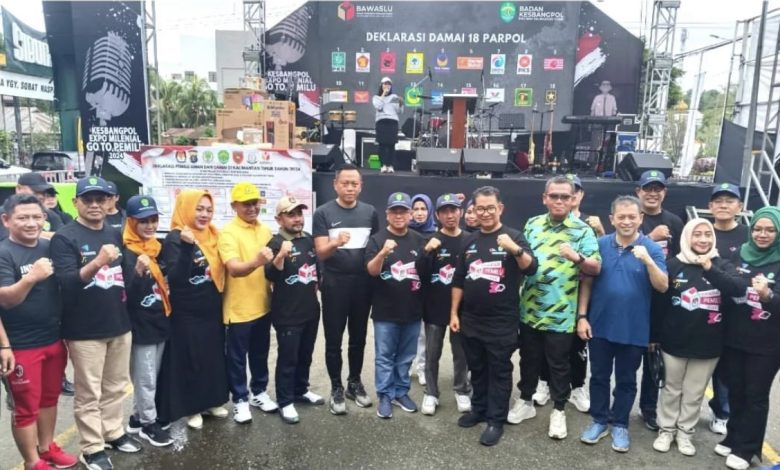 Hadiri Deklarasi Damai Pemilu Serentak 2024, Sigit: Laksanakan Pesta Demokrasi dengan Gembira