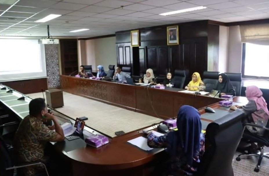 Komisi IV Rapat Finalisasi Draft Perda Pengarusutamaan Gender Dalam Pembangunan Daerah Masuk Tahap Finalisasi