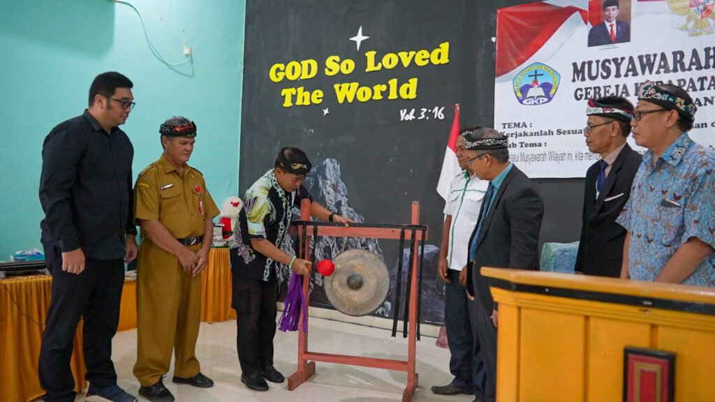 Buka Muswil II GKP Kaltara, Gubernur Ajak Warga Gereja Jaga Kerukunan