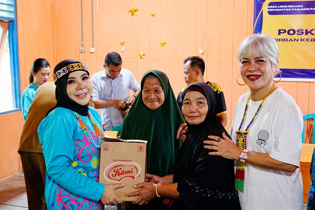 Sambangi Korban Kebakaran, Warga Titipkan 4 Hal pada Rachmawati