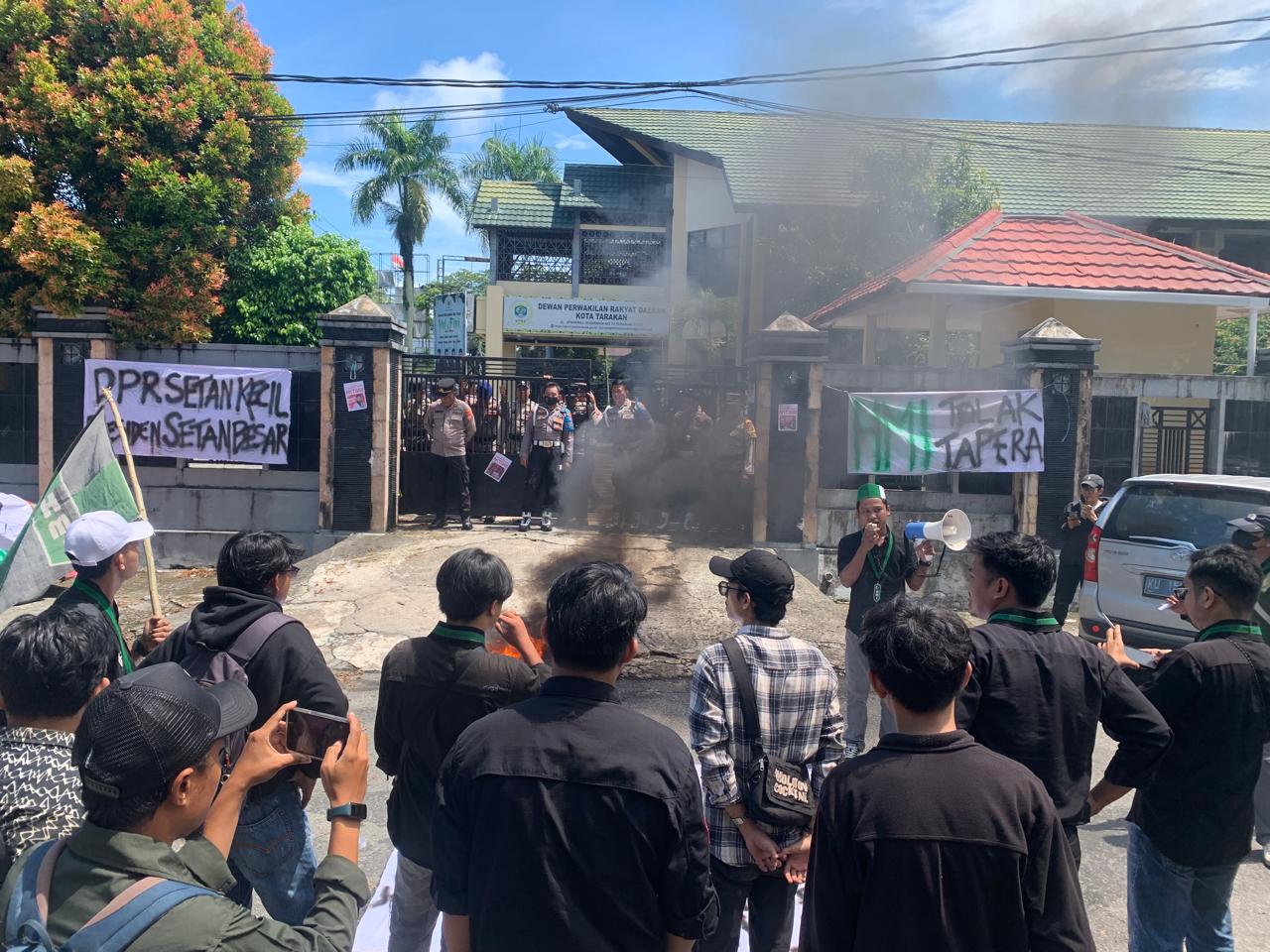 Tolak Tapera, Mahasiswa Demo di Depan Kantor DPRD Tarakan