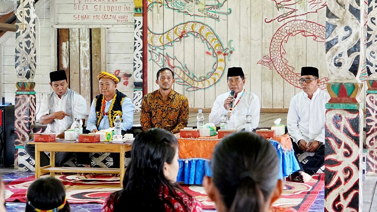 Gubernur Serap Aspirasi Petani Desa Seludau