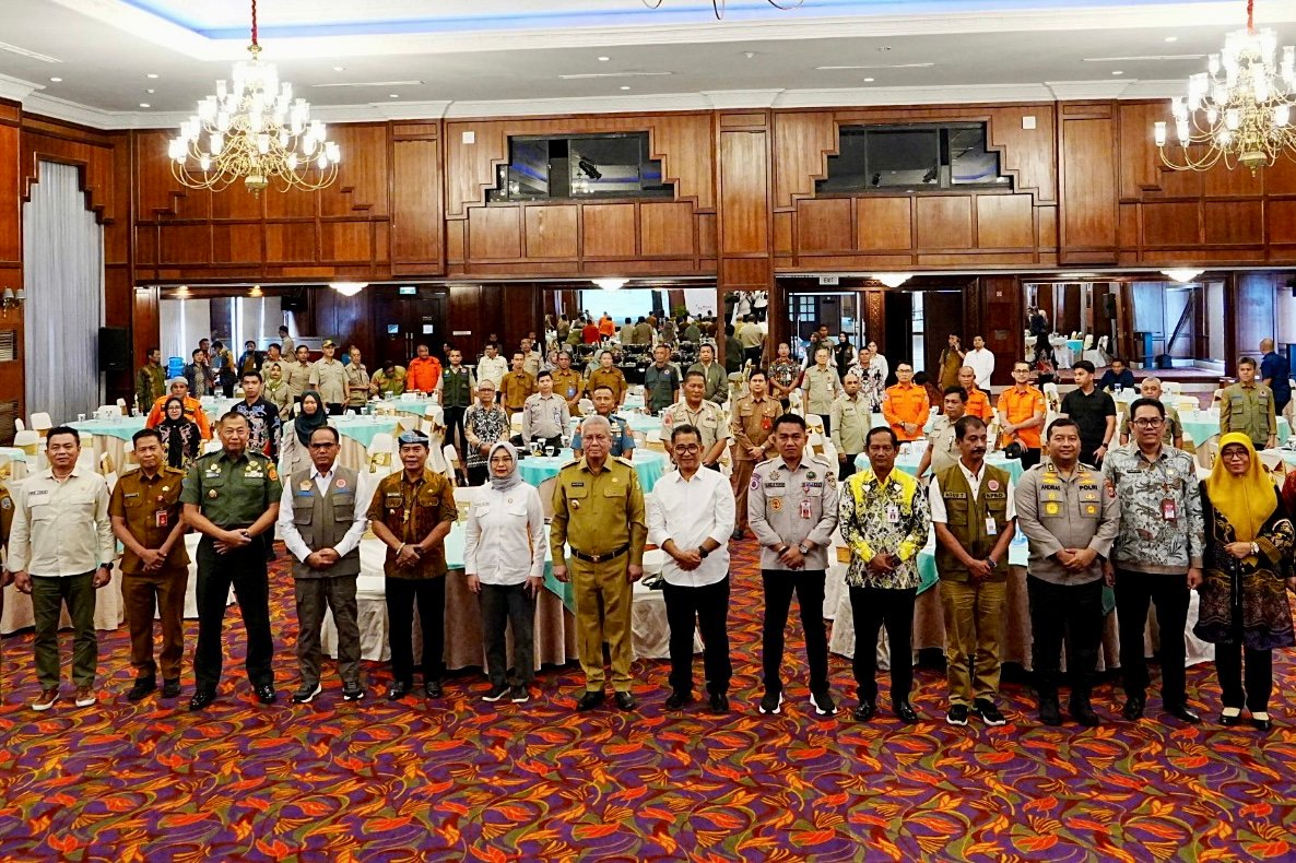 Gubernur Teken Kesepakatan Bersama Penanggulangan Bencana di Wilayah Kalimantan