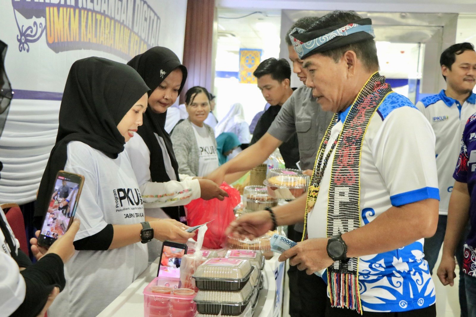 Gubernur Buka Program Pengembangan Kapasitas UMKM