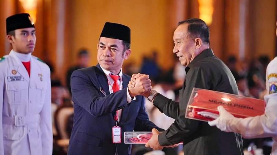 Pemkot Tarakan Terima Duplikat Bendera Pusaka
