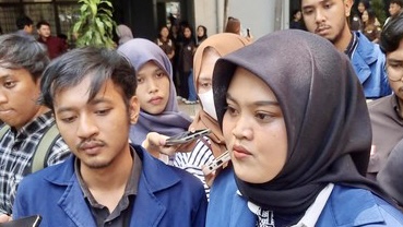 Presiden BEM Fisip Unair Dihujani Ancaman Sebab Karangan Bunga