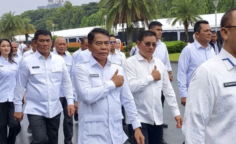 Ikut Gladi Bersih, Zainal – Ingkong Sapa Awak Media dengan “Salam Kaltara di Hati”