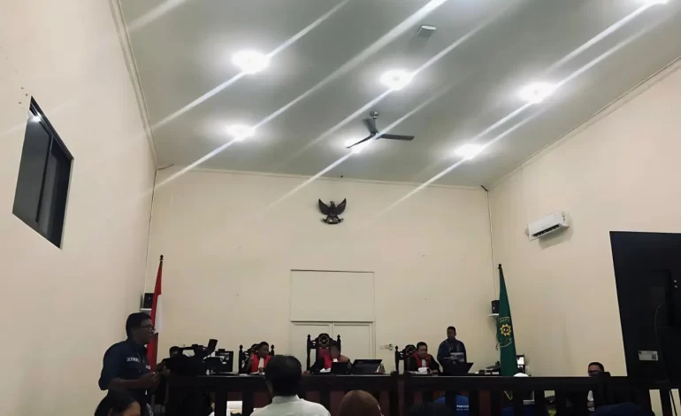 Kebenaran Kian Samar, Saksi Mencabut Keterangan dalam Sidang Sabu 74 Kg