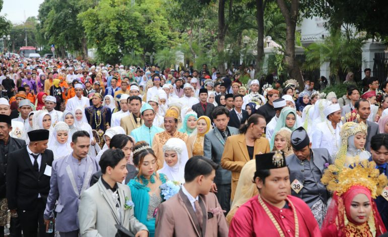 100 Pasangan di Jabodetabek Akan Dinikahkan Massal oleh Kemenag, Catat Jadwal dan Syaratnya!