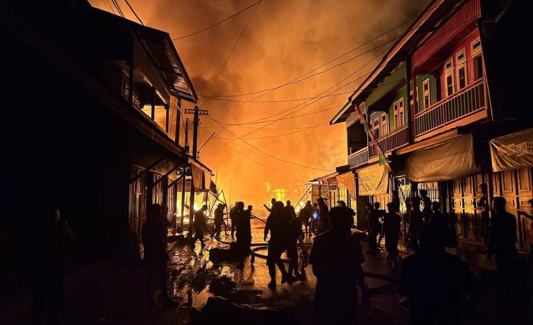 Kebakaran Hebat di Mansalong, 40 Rumah Warga Ludes Terbakar