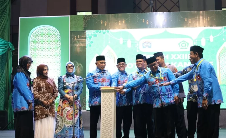 Khairul-Ibnu Saud Buka MTQH XXXIII Tarakan 2025, Harap Lahirkan Generasi Pecinta Al-Qur’an dan Hadis