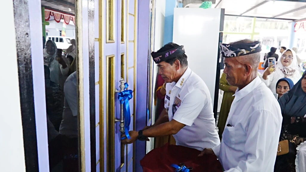 Resmikan Penginapan Bunga Mawar, Gubernur Zainal Apresiasi Dukungan Fasilitas Jasa untuk KIPI dan Pariwisata Lokal