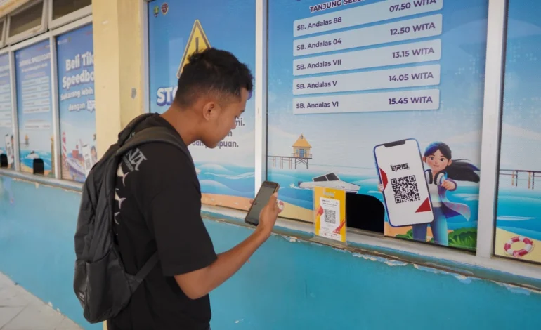 Dukung Digitalisasi Transportasi, Polresta Bulungan Kawal Peluncuran QRIS di Pelabuhan Kayan II