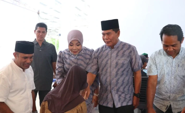 Hangatnya Lebaran di Tarakan, Gubernur Zainal Paliwang Buka Pintu Rujab untuk Warga di Hari Kedua Idulfitri