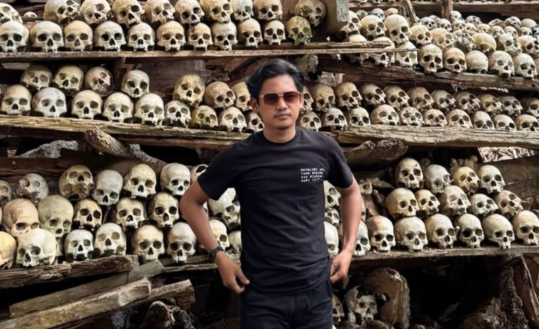Adab Sebagai Alat Penguasa Mendisiplinkan