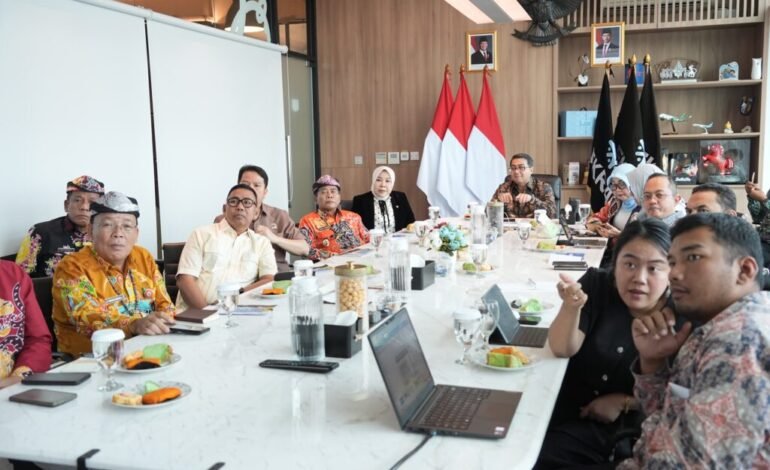 Gubernur Kaltara Jemput Dukungan Pusat, Dorong Ekonomi Kreatif Naik Kelas