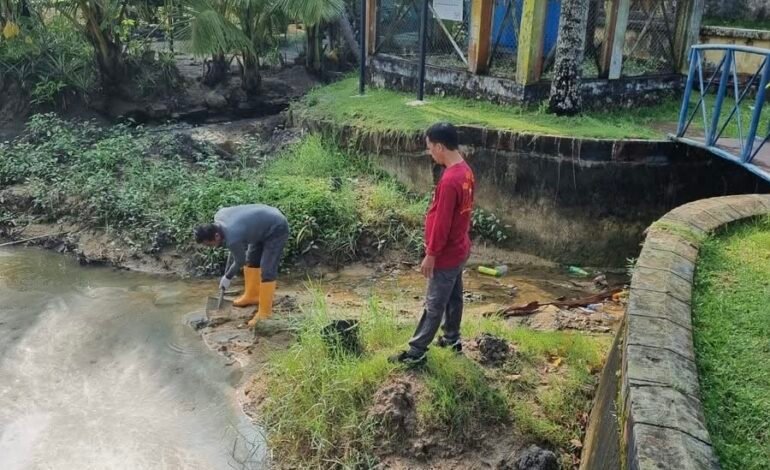 ASN Kelurahan Mamburungan Gelar Kerja Bakti Gerakan Indonesia ASRI